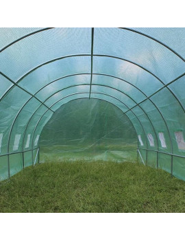 Invernadero de 76 metros cuadrados + Barreno